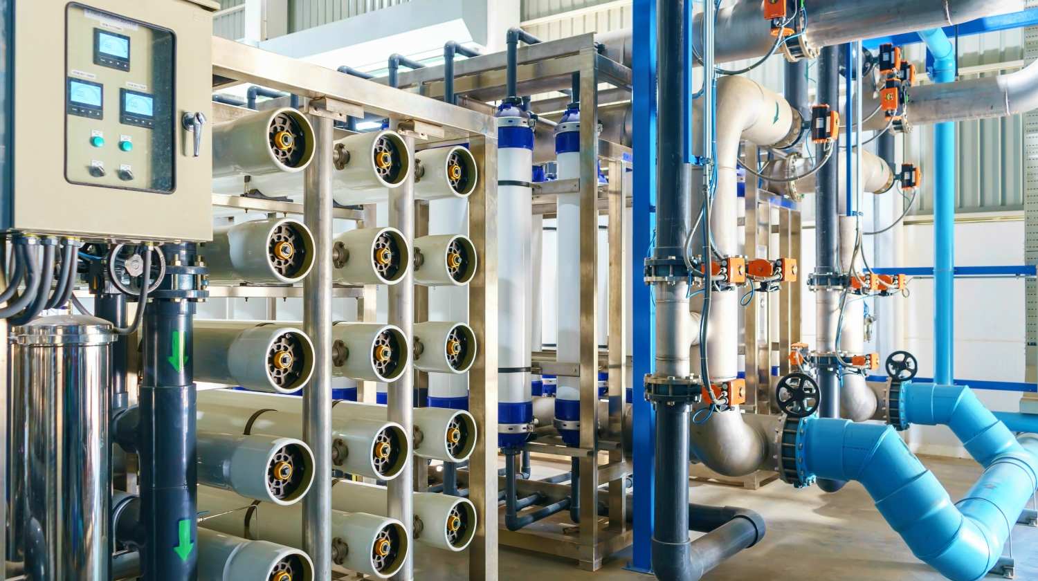 Feature | reverse osmosis system water drinking plant | Best Bottled Water That’s Safe To Drink [Reverse Osmosis Water] | bottled water brands
